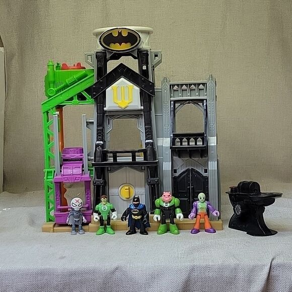 Fisher Price Imaginext DC Super Friends Wayne Manor Tower Batman Playset - Picture 1 of 11